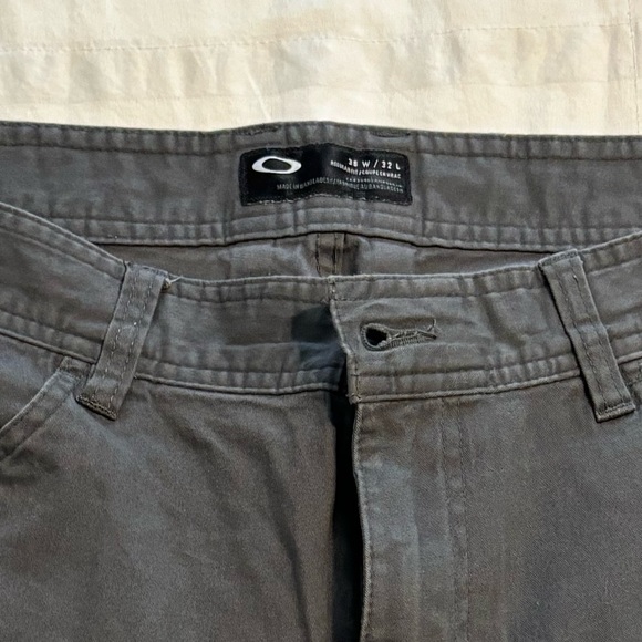 Oakley Chino Pant - Picture 5 of 5